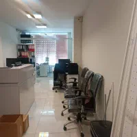 واحد سند اداری در بهترین لوکیشن خ آیت