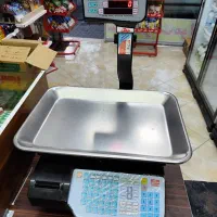 کالباس بر و ترازو