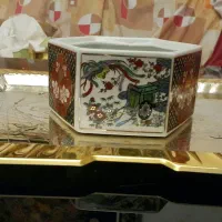 شکلاتخوری بزرگ کالسکه ای قدیمی