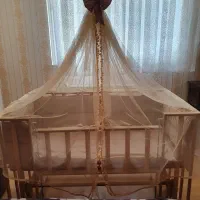 تخت و گهواره نوزادی