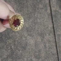 انگشتر نگین قرمز