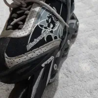 اسکیت با لوازم ایمنی