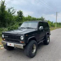 نیسان پاترول 2 در 4 سیلندر، مدل ۱۹۸۸