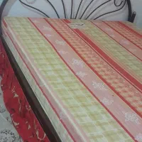 تخت‌خواب‌دونفره