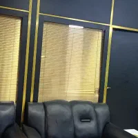 پارتیشن دوجداره   همراه با پرده ولومی|دفتر کار|قرچک, زیبا شهر|دیوار