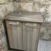 کمد کابینت تک