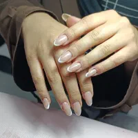 همکاری با سالنداران کاشت ناخن