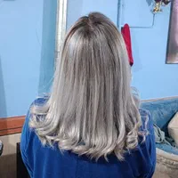 خدمات میکاپ و شنیون تخفیف 30درصدی|خدمات آرایشگری و زیبایی|خرم‌آباد, |دیوار