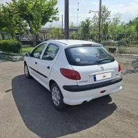 206سفید ۱۴۰۰