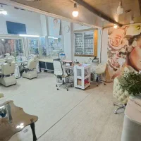 اصلاح و ابرو کار، ۲ ناخنکار درصدی و اجاره ای