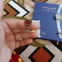 یه ساعت مردونه ویه نگشترنقره مردونه