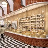 600-متر-تجاری-بدون-مشابه-در-کل-مهرشهر-بالکن-وسیع