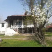 اجاره روزانه خانه سنتی با حیاط بزرگ