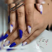 انواع کاشت و خدمات ناخن دست و پا