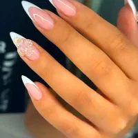 کاشت ناخن ۲۵۰
