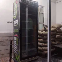 یخچال ویترینی