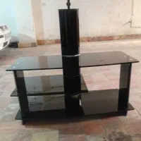 میز تلویزیون شیشه ای