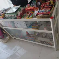 ویترین و صندلی گردان به فروش می‌رسد|فروشگاه و مغازه|تربت‌حیدریه, شهرک ولیعصر|دیوار