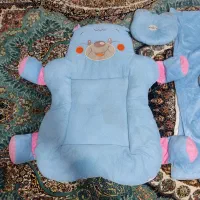 لحاف تشک نوزادی با آغوشی نوزاد|رختخواب، بالش، پتو|قرچک, زیبا شهر|دیوار