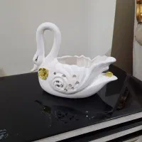 یک عدد قو تزئینی