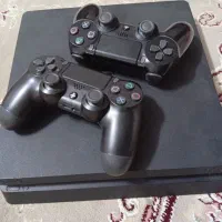 ps4 تمیز و کم کارکرده