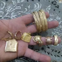 طلا وجواهرات