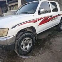 تویوتا هایلوکس دوکابین