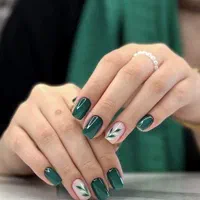 کاشت ناخن مانیکور ژلیش ناخون پا لمینت ریموو|خدمات آرایشگری و زیبایی|قم, سید معصوم|دیوار