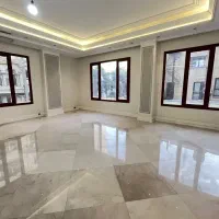 ۱۱۰متر/۲خواب/فول/غروی‌مرکزی