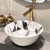 شیرالات هانس گروهه/ آب‌طلا شده/ در بسته‌بندی