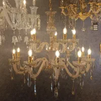 اس بلوری ۱۰+۵ کرم زنبق شصتی