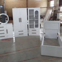 تخت و کمد نوجوان جــادار بارنـگ‌های جــذابـ