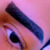 آرایشگاه زنانه سالن زیبایی بانوی شرقی