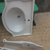 یک‌عدد‌روشویی‌نوبزرگ‌اصلا استفاده نشده
