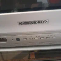 تلویزیون ۲۱ اینچ دوو با میز ۲ عدد مبل و رادیاتور