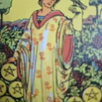 فال تاروت و شمع تراپی