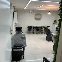 واگذاری سالن زیبای با تمامی تجهیزات در حد نو|اجارهٔ مغازه و غرفه|تاکستان, |دیوار