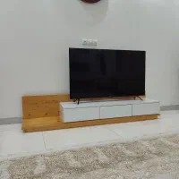 میز تلویزیون با چوب طبیعی و ام دی اف
