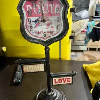 ساعت رومیزی