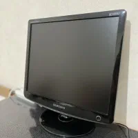 کامپیوتر رو میزی