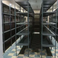 قفسه پیچ مهره ای