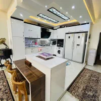 تک واحدی ۱۳۰ متری سه خواب ، شیک و خوش نقشه