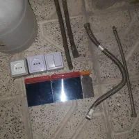 تعدادی لوازم بنایی