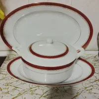 سوپخوری و دوتا دیس بزرگ و کوچک