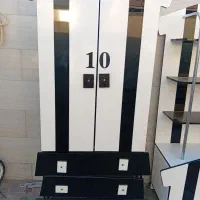 تخت و کمد و بوفه