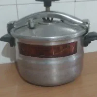 زود پز ۸ لیتری