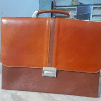 کیف چرم‌ گاوی طبیعی تک قفل لپ تابی