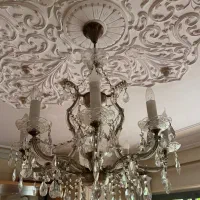 لوسترهای قدیمی دانه اتریش
