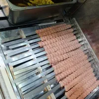 به آشپز و کمک آشپز نیازمندیم
