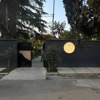 کار در کافه